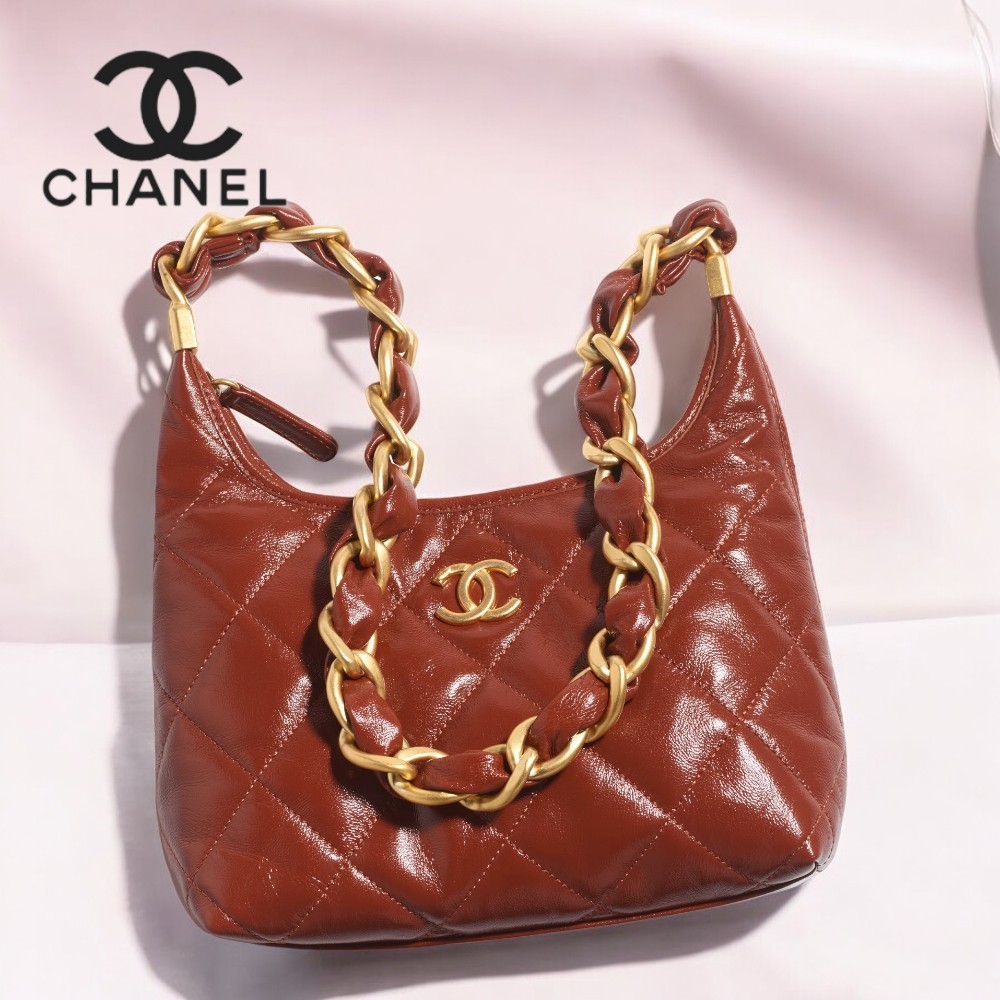 CHANEL スモール ホーボー バッグ
