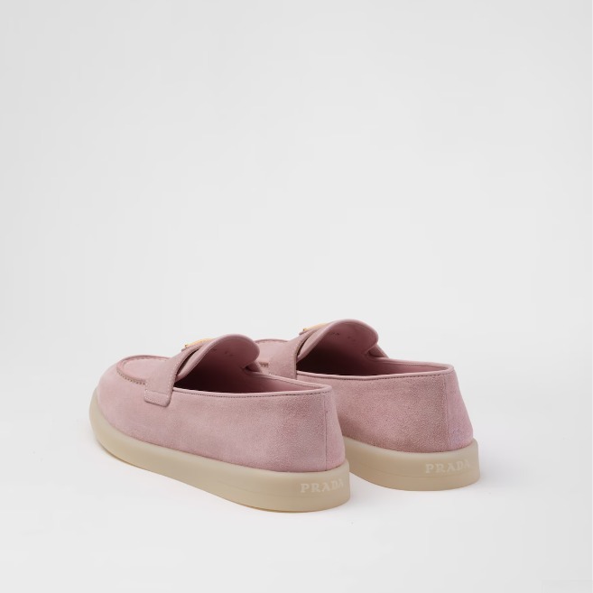 《送料無料》 PRADA Suede leather loafers