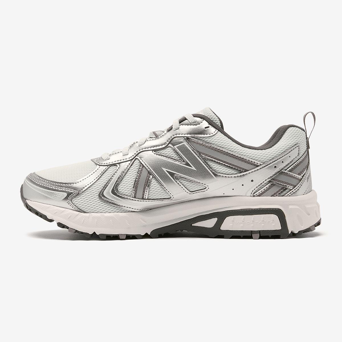 《☆超人気☆》☆New Balance☆MT410KM5 (Uni, 2E)☆Silver