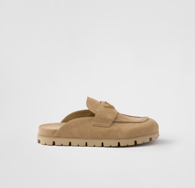 《送料無料》 PRADA Suede sabots