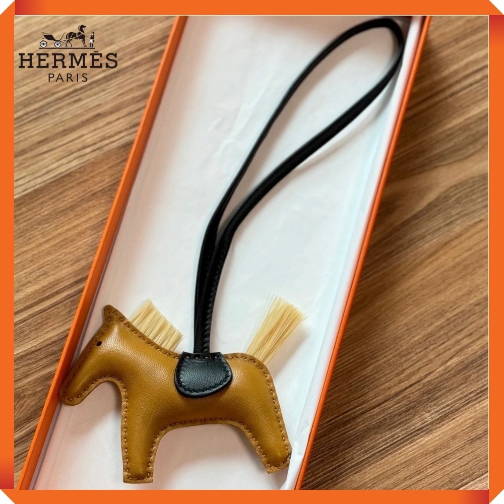 【バッグに♪】HERMES チャーム ロデオ PM