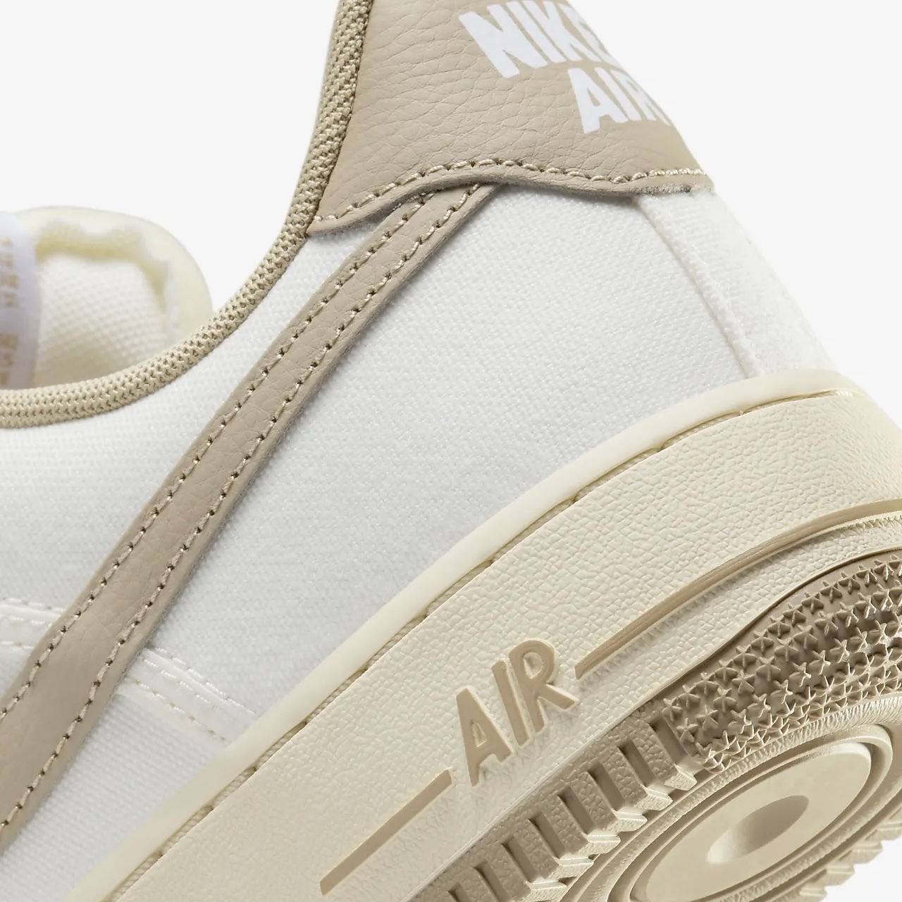 Nike AIR FORCE 1 (ナイキ エアフォースワン) スニーカー レディース