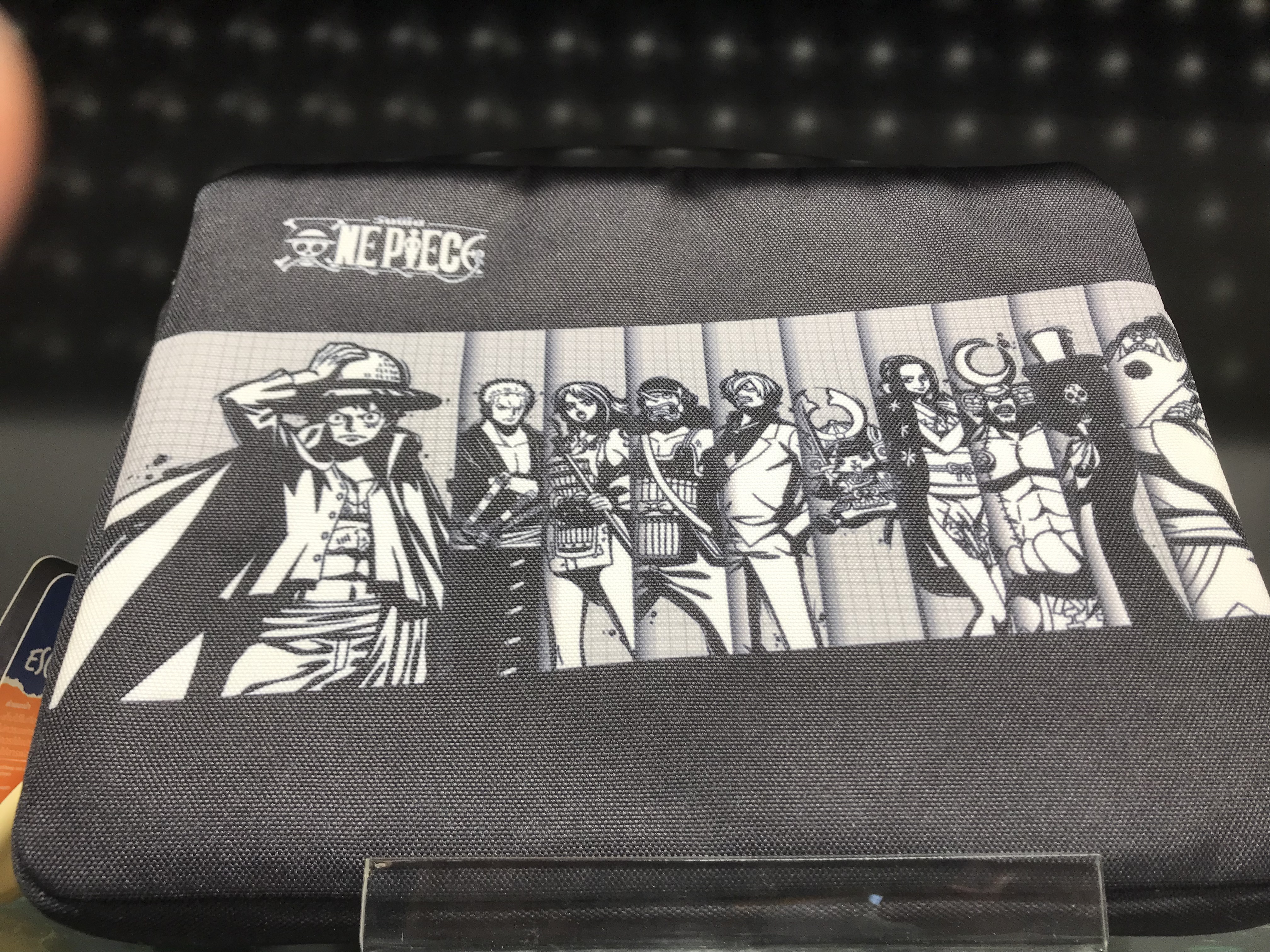 ワンピース iPadケース  iPad入れ 海外限定