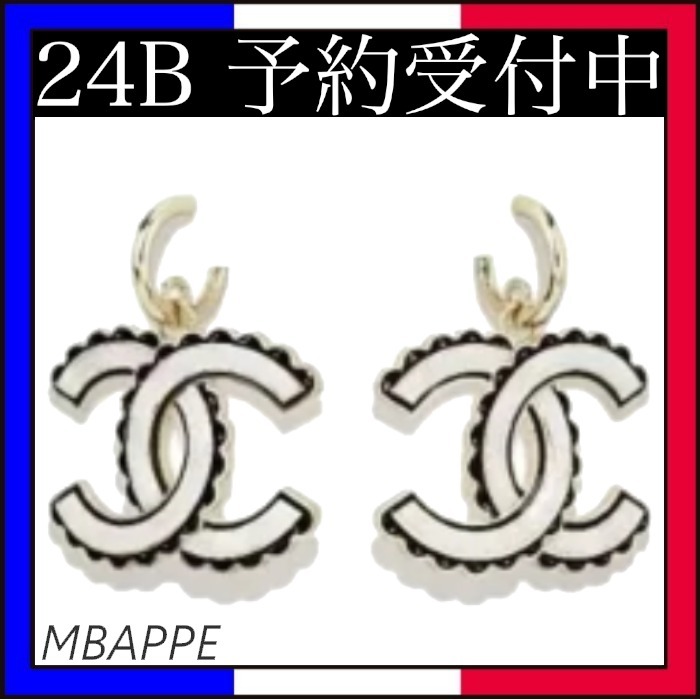 《24B》揺れるロゴがキュート♪【CHANEL】シャネル イヤリング