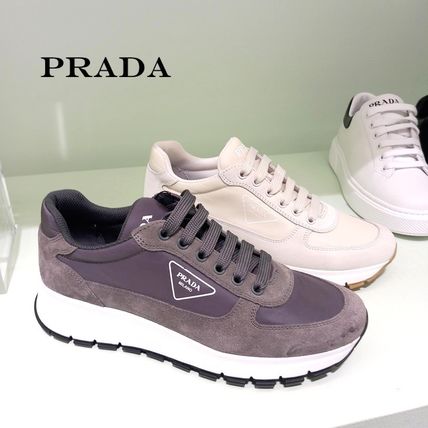 26cm PRADA(プラダ) スニーカー(レディース) - 海外通販のBUYMA