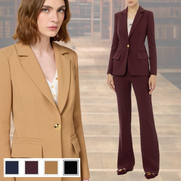 《洗練された逸品》【ELISABETTA FRANCHI】パンツスーツ