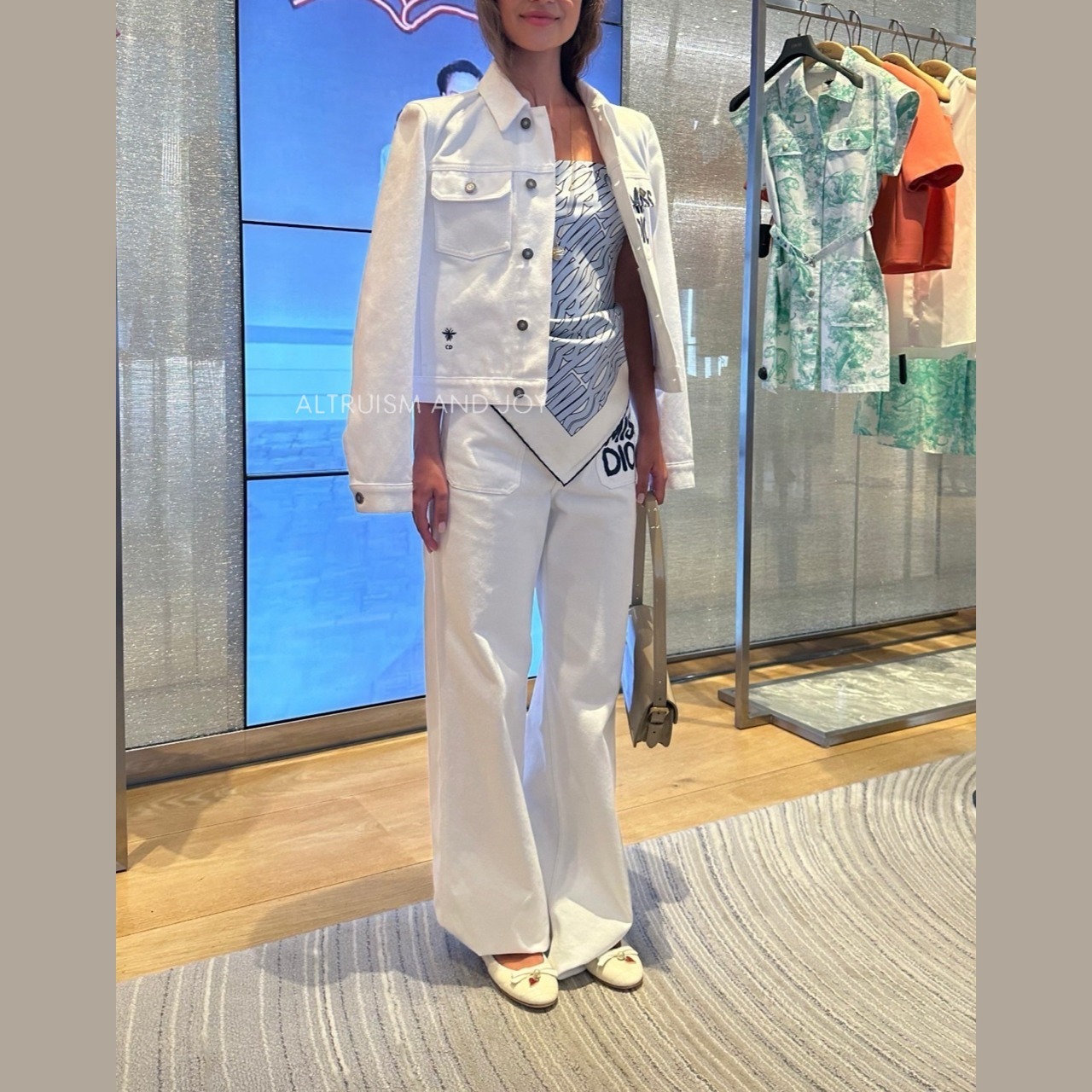【上品カジュアル♪】DIOR Miss Dior Graffiti ジャケット 上品カジュアル♪】DIOR Miss Dior Graffiti ジャケット (Dior