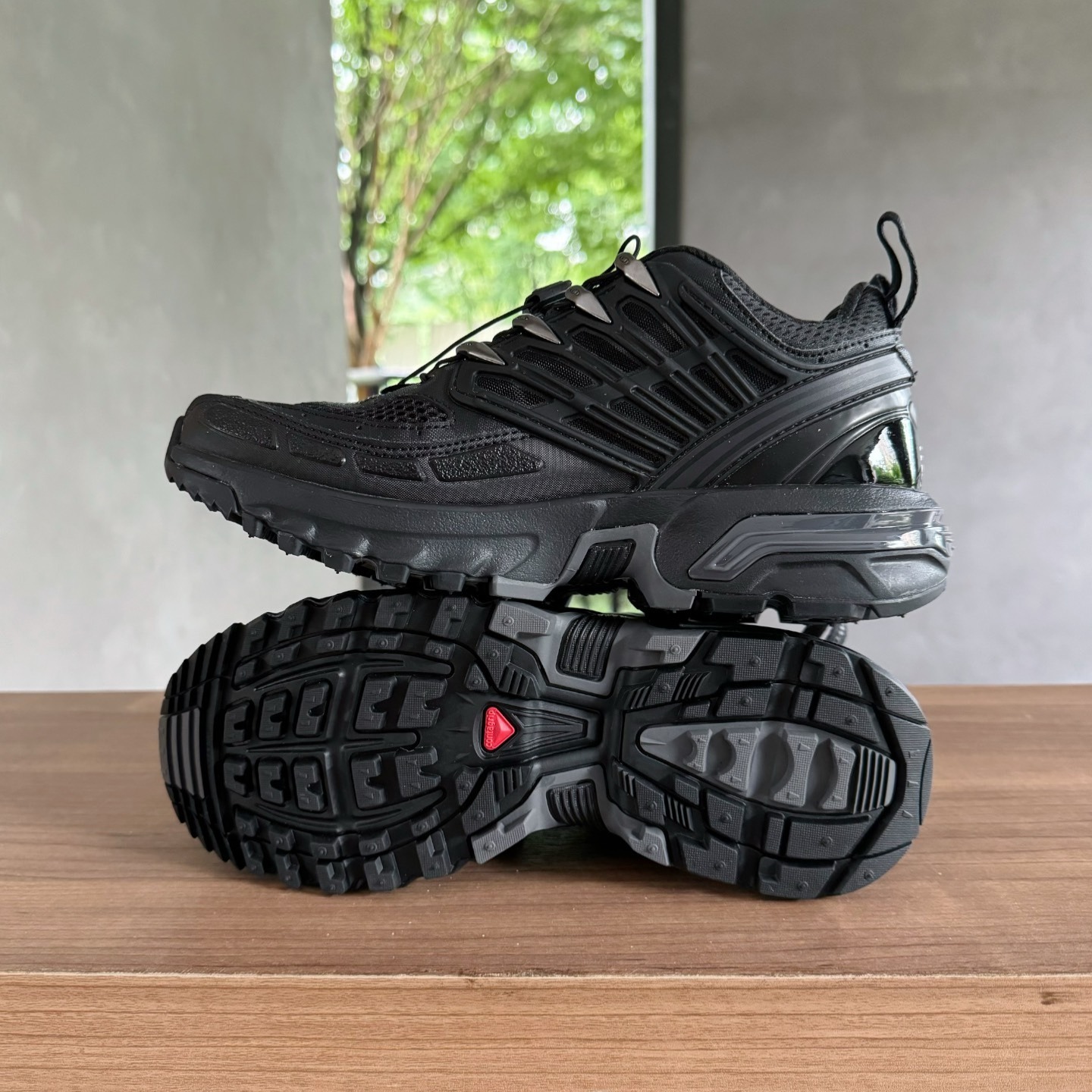 サロモン☆Salomon ACS PRO スポーツスタイルシューズ ブラック
