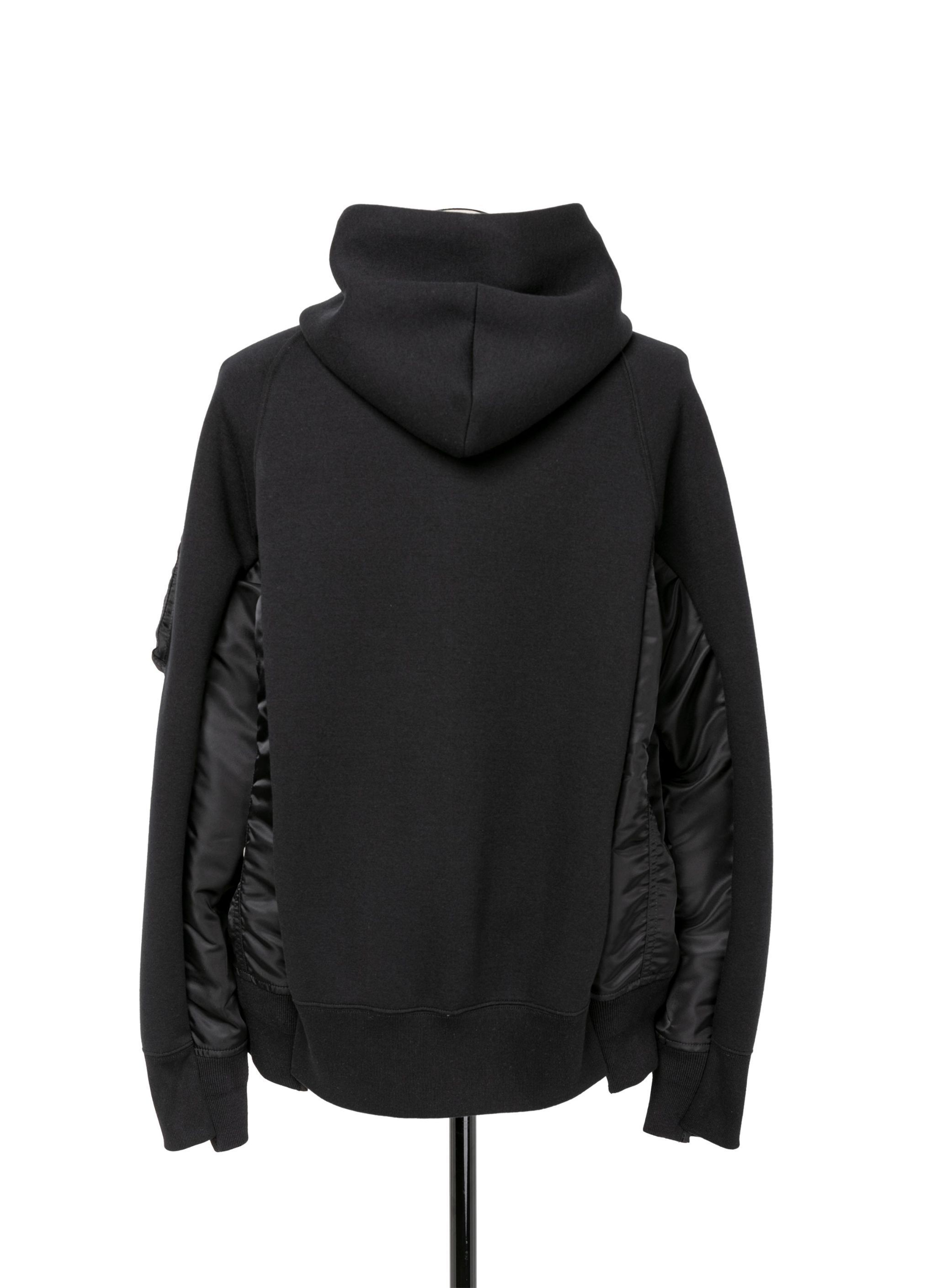 《個性的》sacai スポンジスウェット×ナイロンツイルパーカー