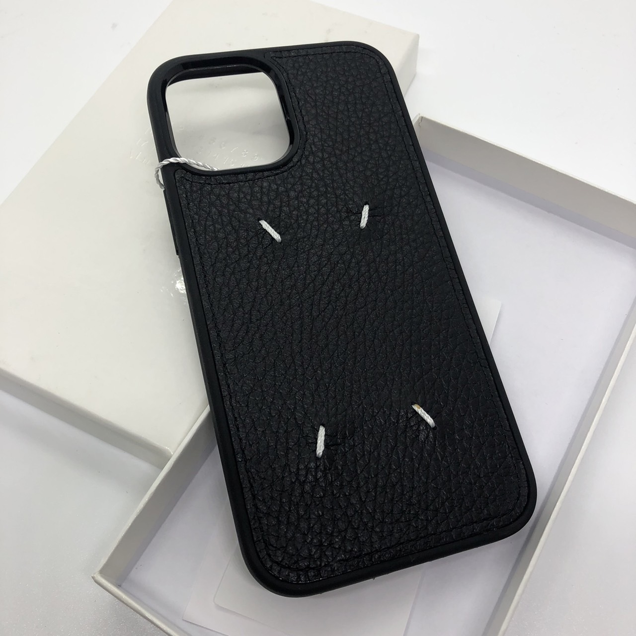 新品・正規品 マルジェラ レザースティッチ スマホケース