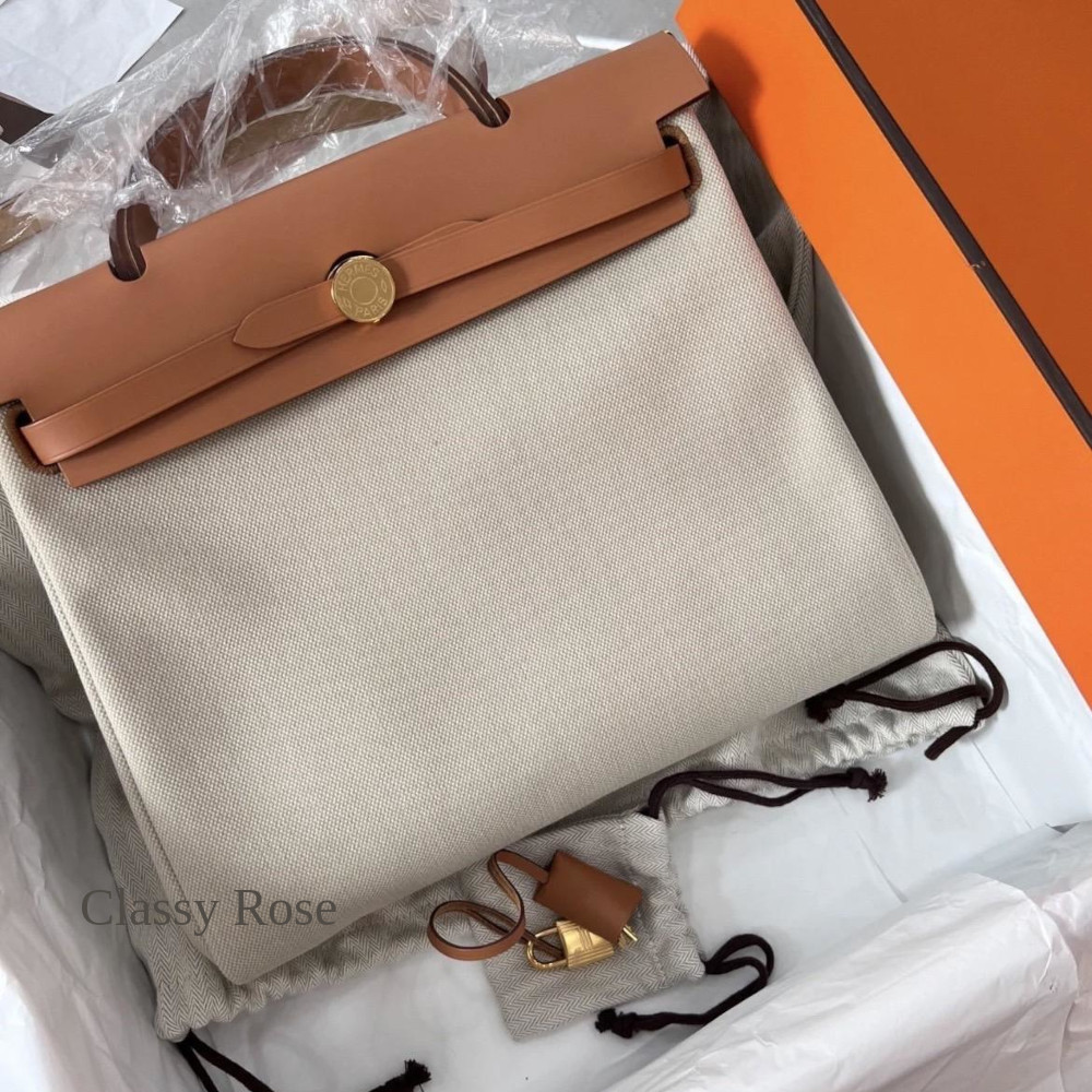 ☆コーデに馴染む☆ カラー付け替え可能 Hermes Herbag 31