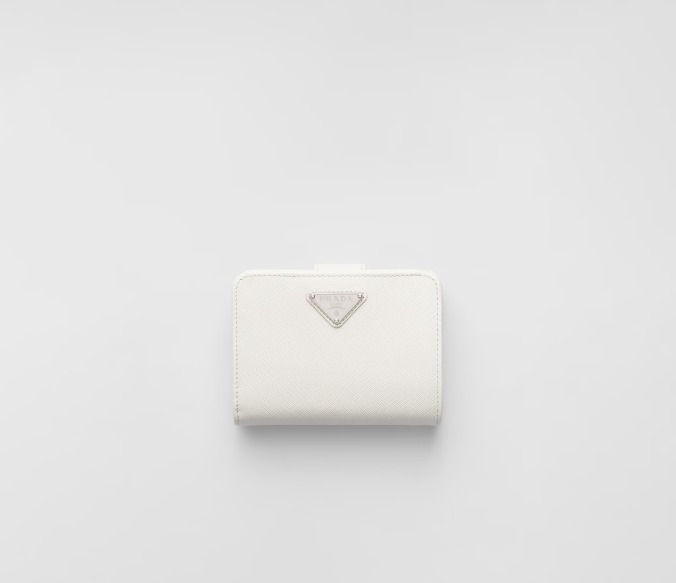 《送料無料》 PRADA Small Saffiano leather wallet