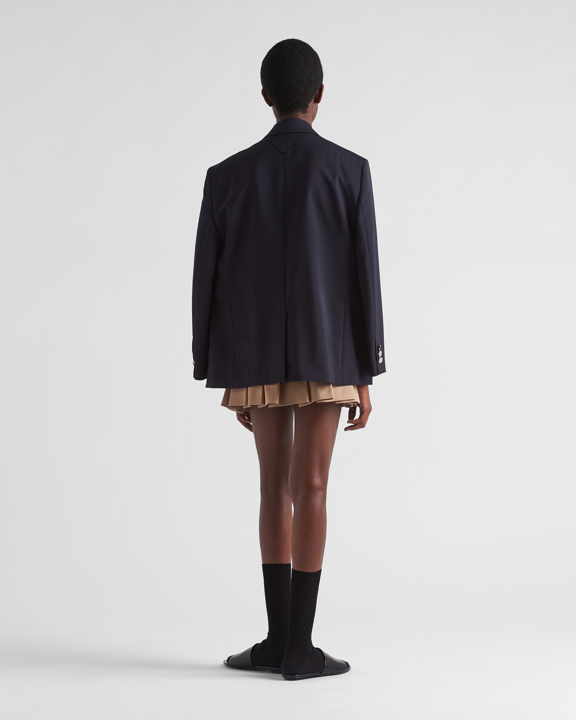 PRADA直営店より ショートギャバジンスカート ショート ベージュ 直営店】PRADA ショートギャバジンスカート