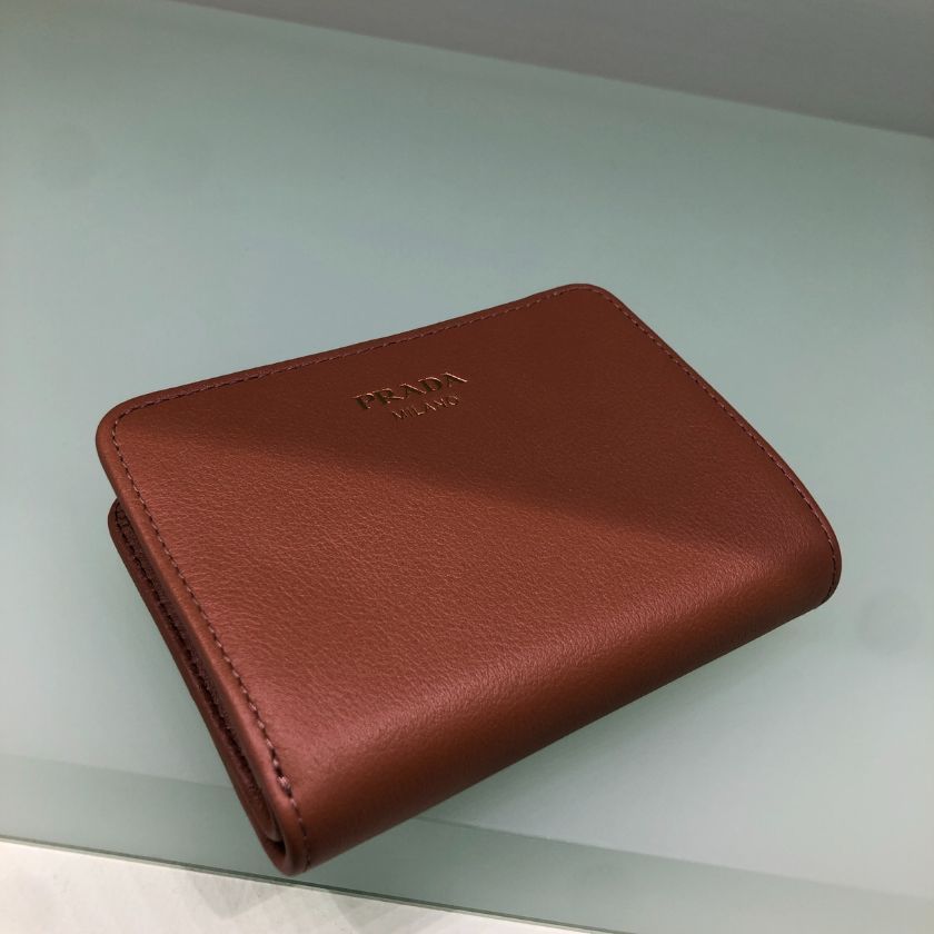 6万取引突破◆UPS速達便【PRADA】折り畳み財布◆2MO008_2DMH プラダ PRADA 財布 PRADA 2MO738 QME F0002 SAFFIANO METAL