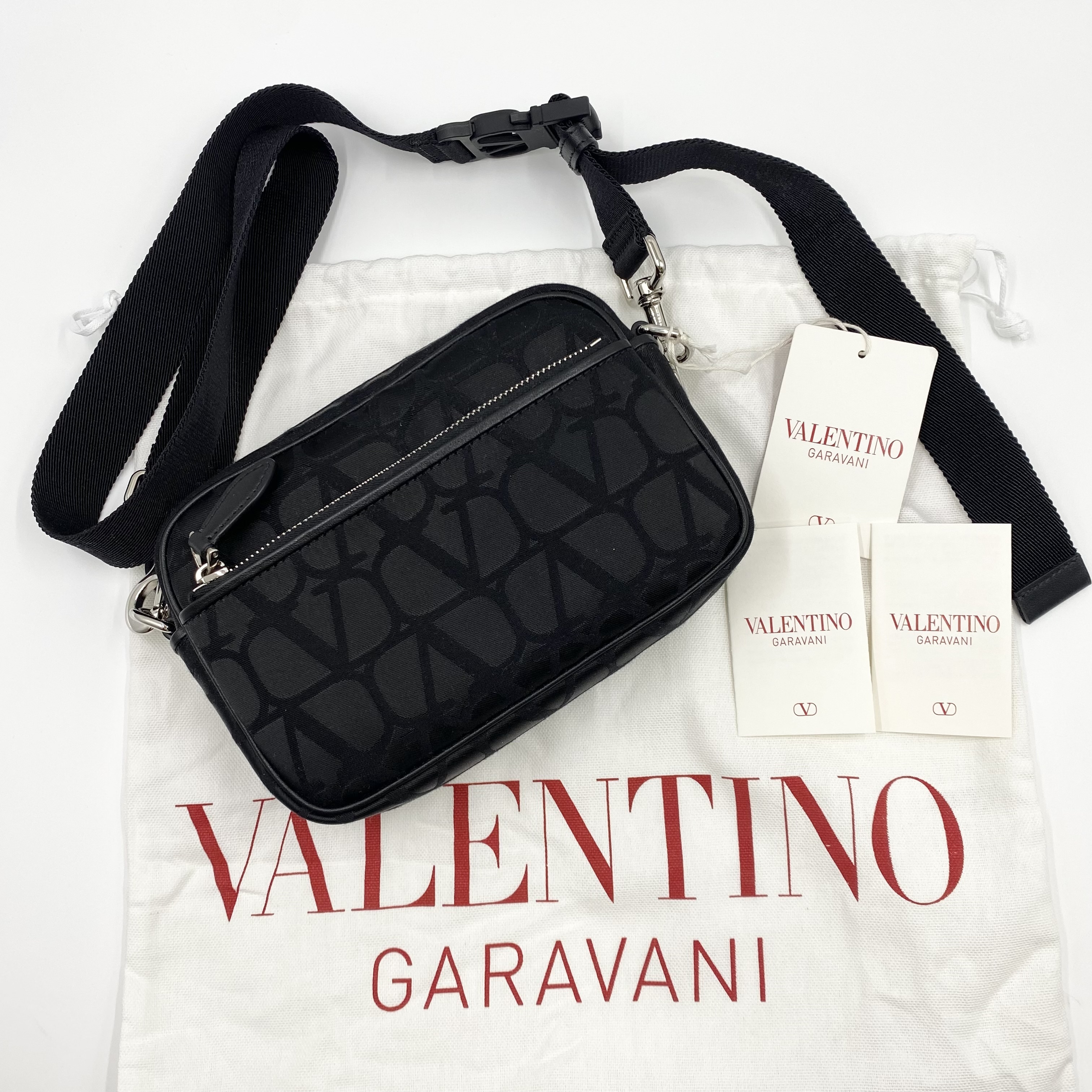 関税送料無料【VALENTINO】イコノグラフ ショルダーバッグ