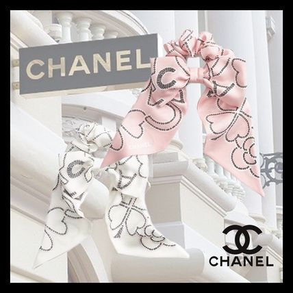 ヘアアクセ ホワイト（白）系 CHANEL(シャネル) 4ページ目