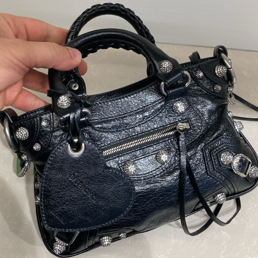 ランウェイ バレンシアガ ハンドバッグ NEO CAGOLE XL 革 主役級 BALENCIAGA - NEO CAGOLE トートバッグ / 2way / レザー