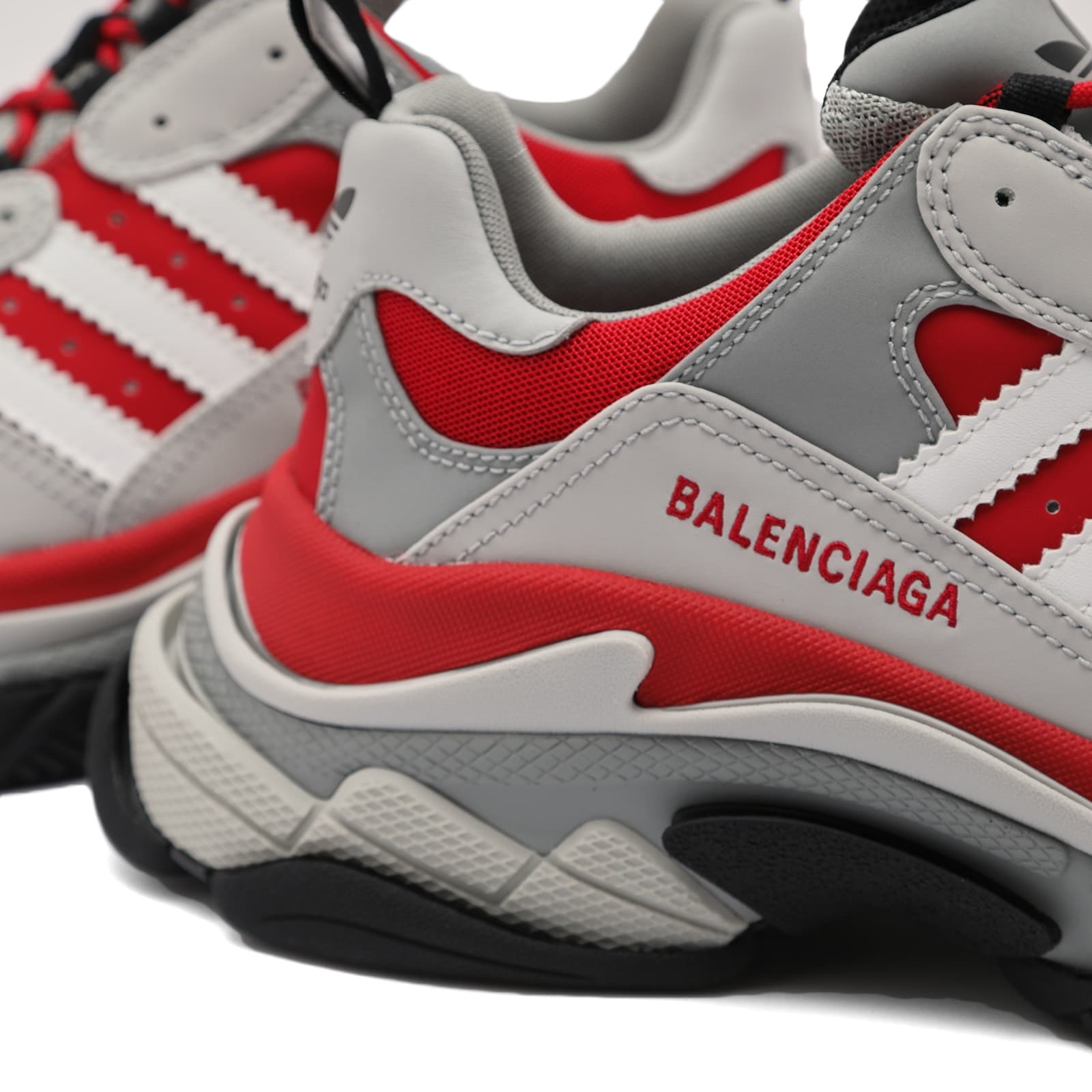 関税込【BALENCIAGA×adidas】トリプルSトレーナーRed 関税込【BALENCIAGA×adidas】トリプルSトレーナーRed