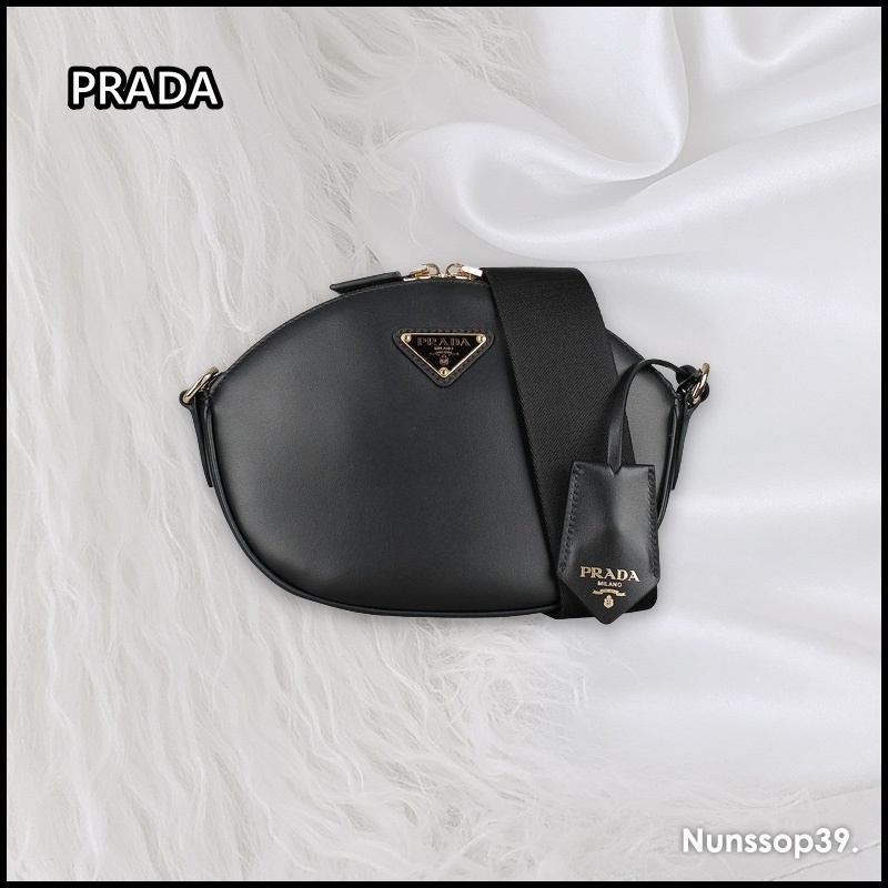《PRADA》 ロゴ レザー ショルダー バッグ