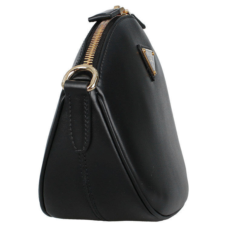 《PRADA》 ロゴ レザー ショルダー バッグ