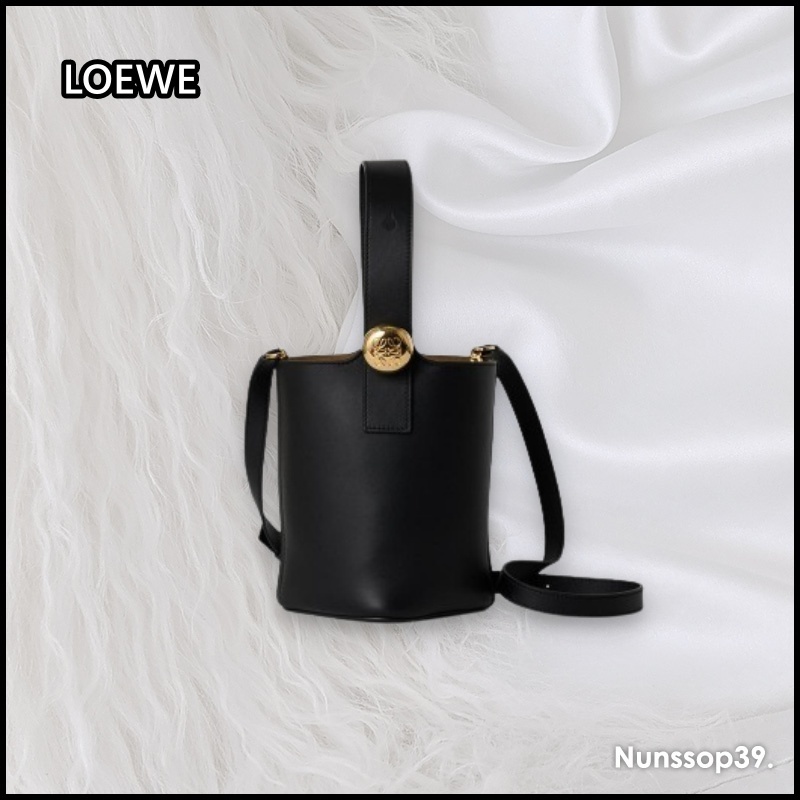 《LOEWE》 アナグラム ペブル ミニ バケットバッグ