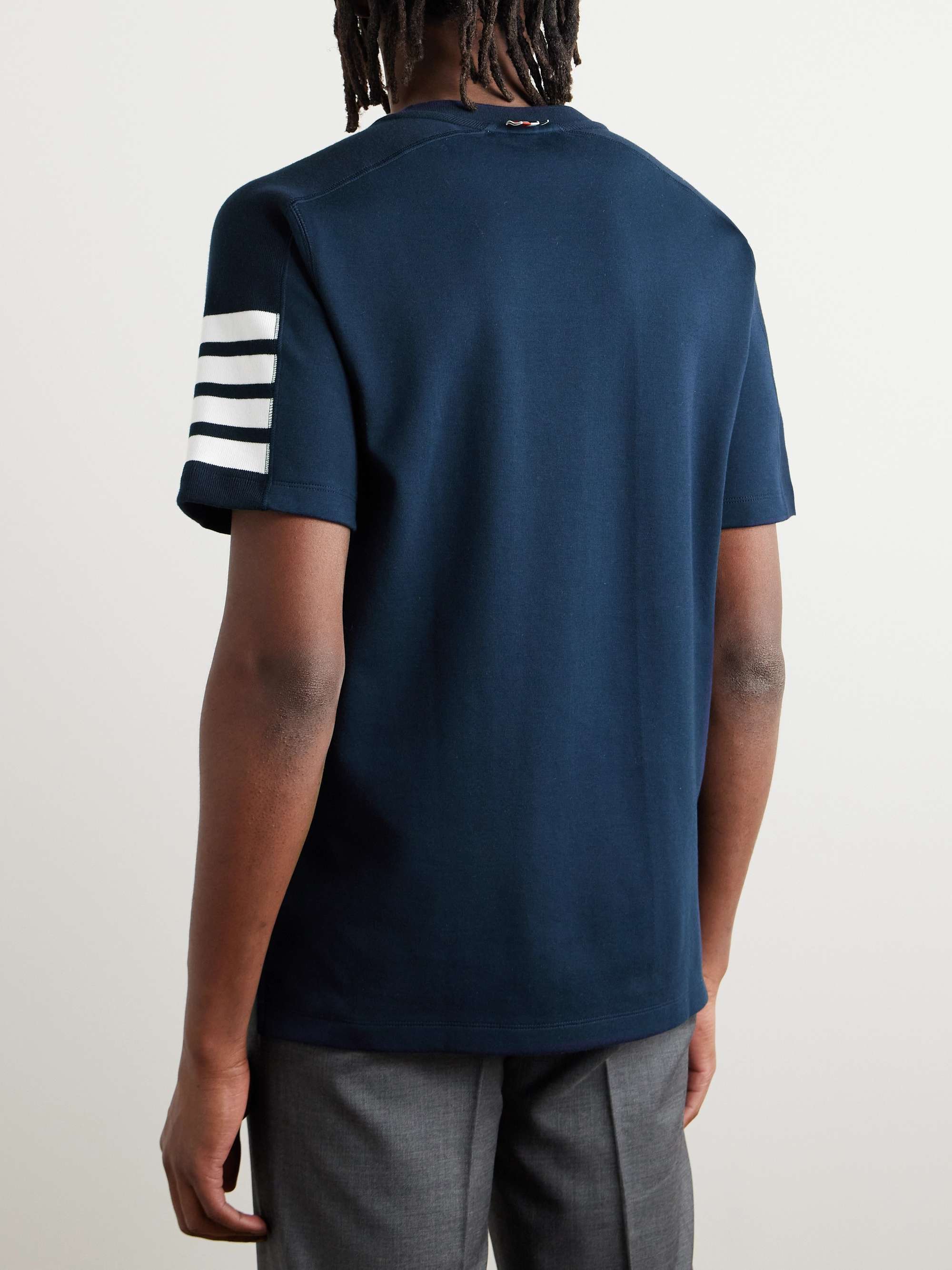 関送込【THOM BROWNE】ストライプ コットンジャージー Tシャツ THOM BROWNE】ネイビー ストライプコットンジャージーTシャツ