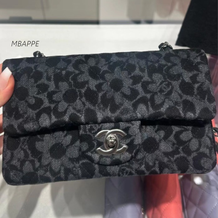 《24B》キュート♪【CHANEL】シャネル クラシックハンドバッグ