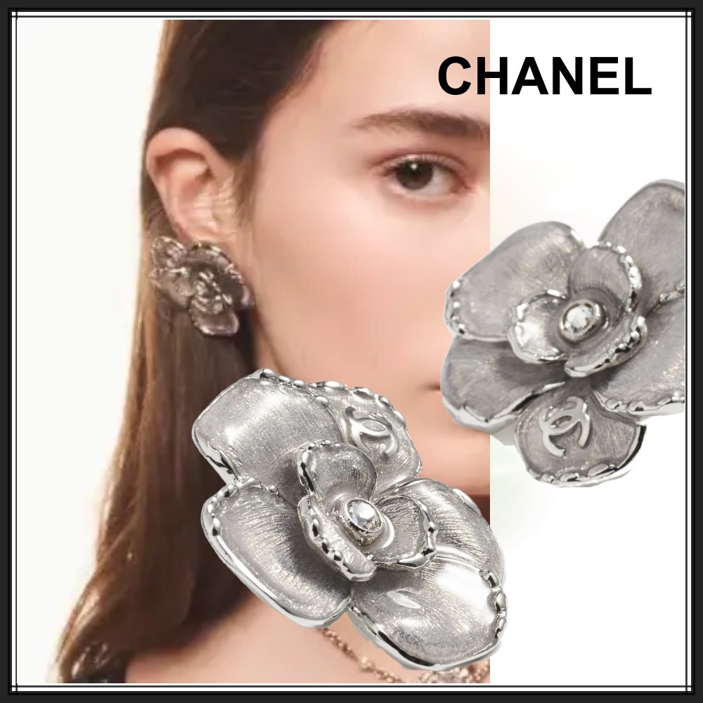 大きいカメリアが可愛い【CHANEL】シャネルピアス ゴージャス