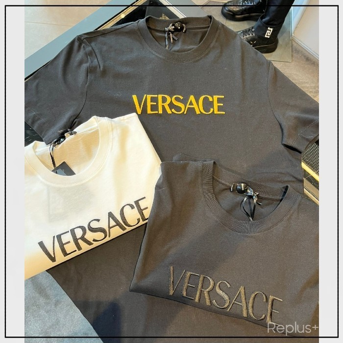 【Versace】ブランドロゴ 刺繍 半袖 Tシャツ クルーネック 3色