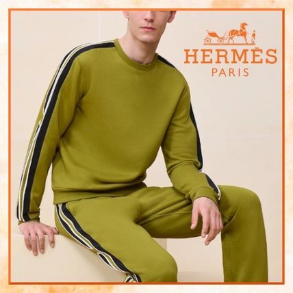 新色！定番商品に綺麗な鶯色が登場HermesRun H スウェットシャツ 新色！定番商品に綺麗な鶯色が登場HermesRunHスウェットシャツ