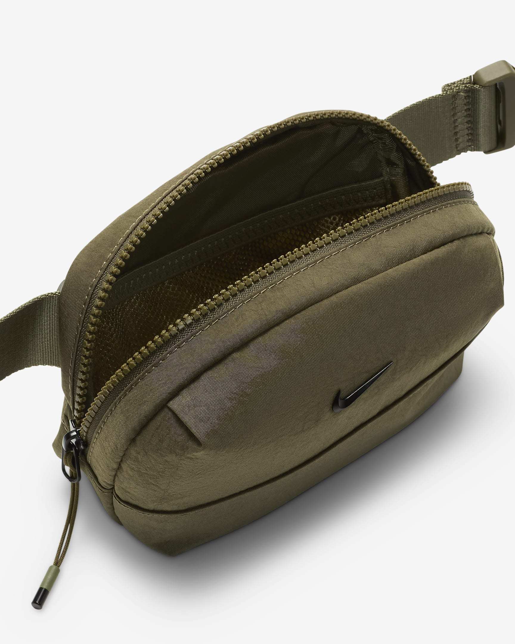 大人気 NIKE クロスボディバッグ (2L) 小物バッグにも 大人気 NIKE クロスボディバッグ (2L) 小物バッグにも (Nike