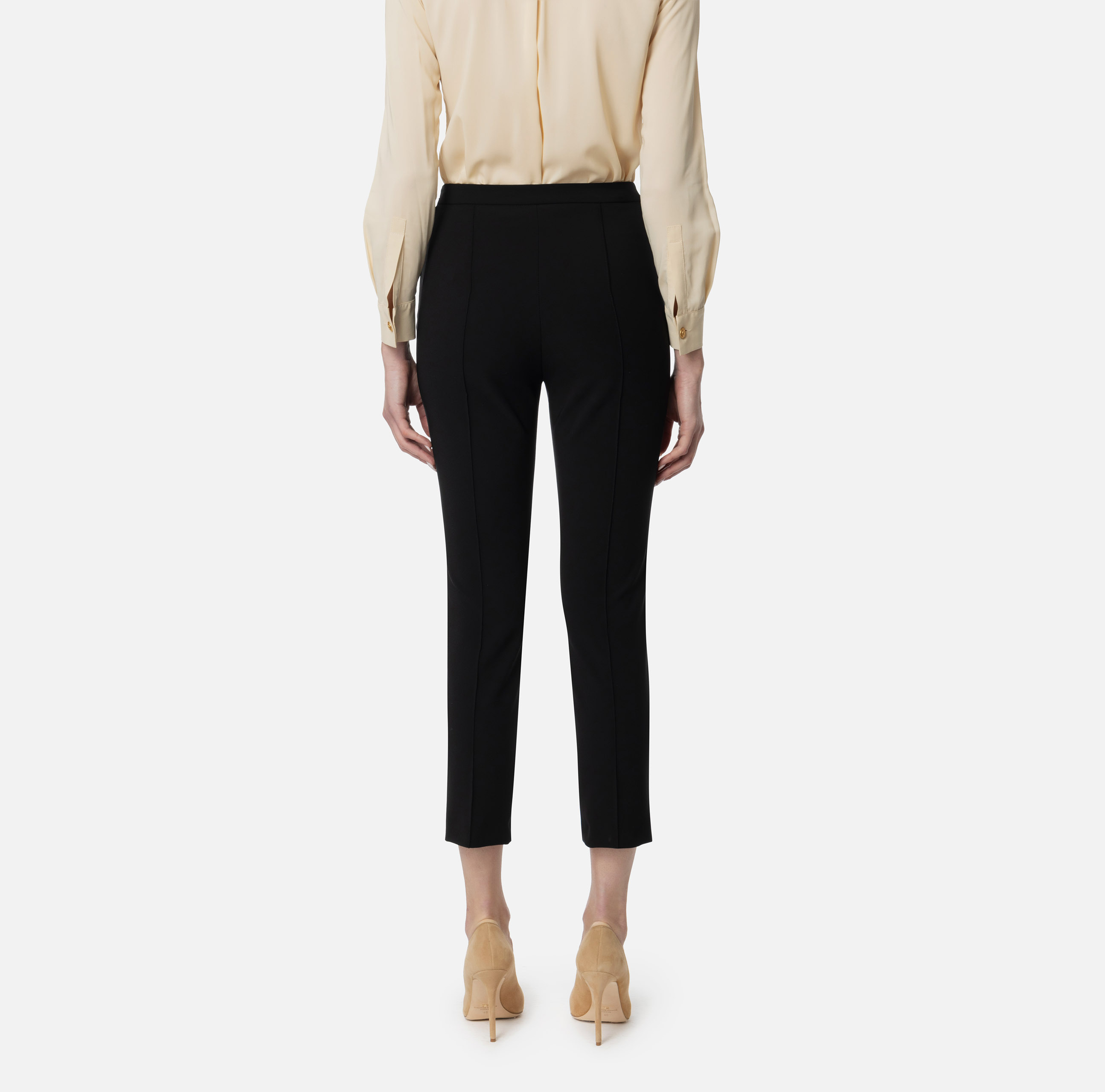 《スタイリッシュな逸品》【ELISABETTA FRANCHI】 パンツ