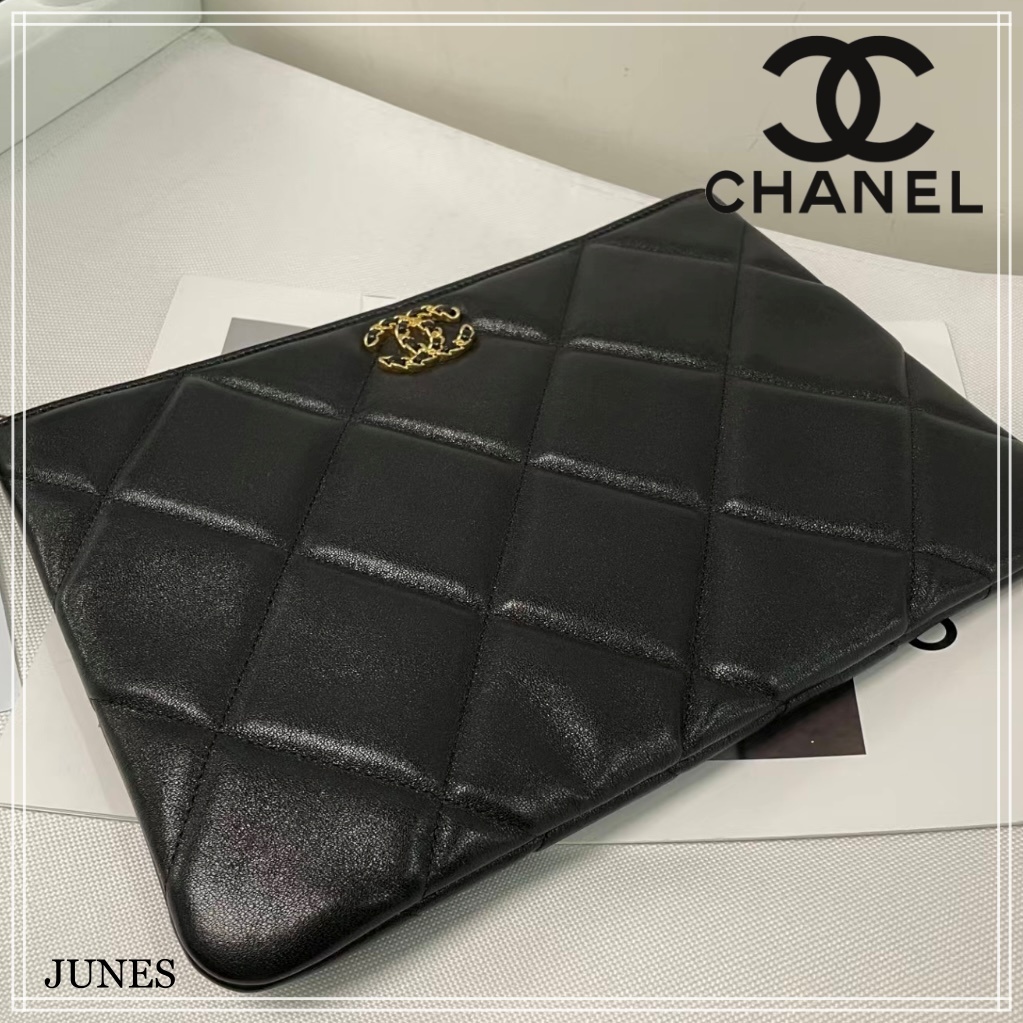 パーティーシーンで活躍☆【CHANEL】CHANEL19 ポーチ クラッチ
