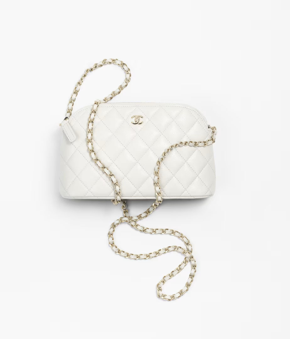 【大人気！】CHANEL チェーン クラッチ スマホok! カラバリ有 大人気！】CHANEL チェーン クラッチ スマホok! カラバリ有
