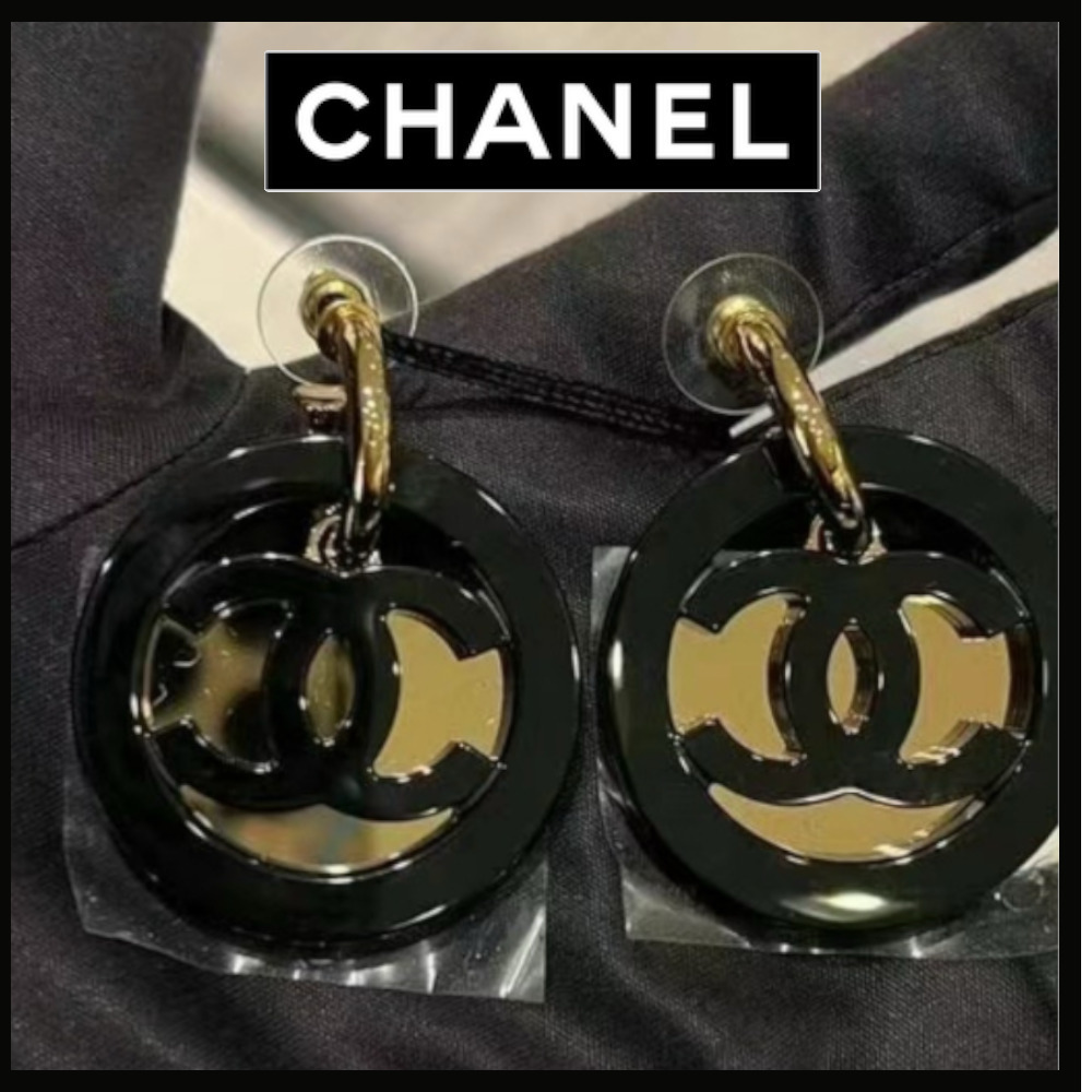 【存在感抜群♡】CHANEL ピアス