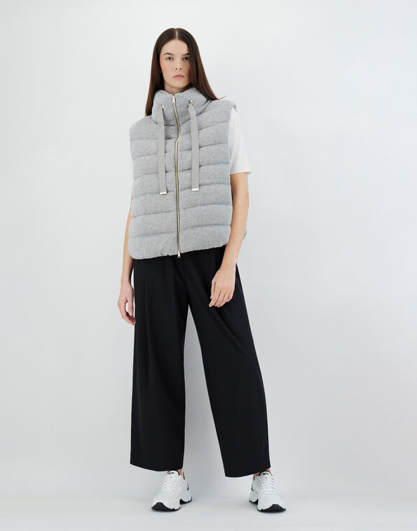 《送料無料》 SHINY KNIT SLEEVELESS JACKET