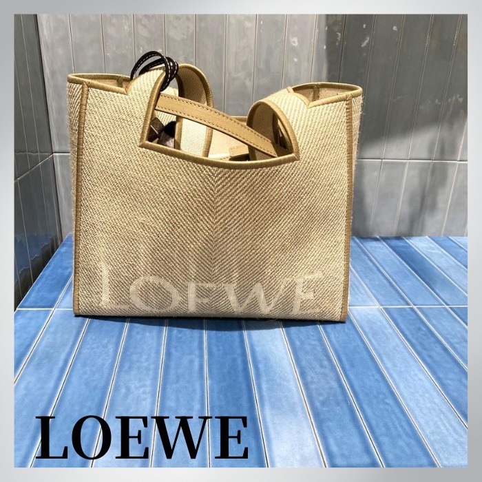 【直営店買付】LOEWE ロエベフォントトートミディアムALF1B61X11