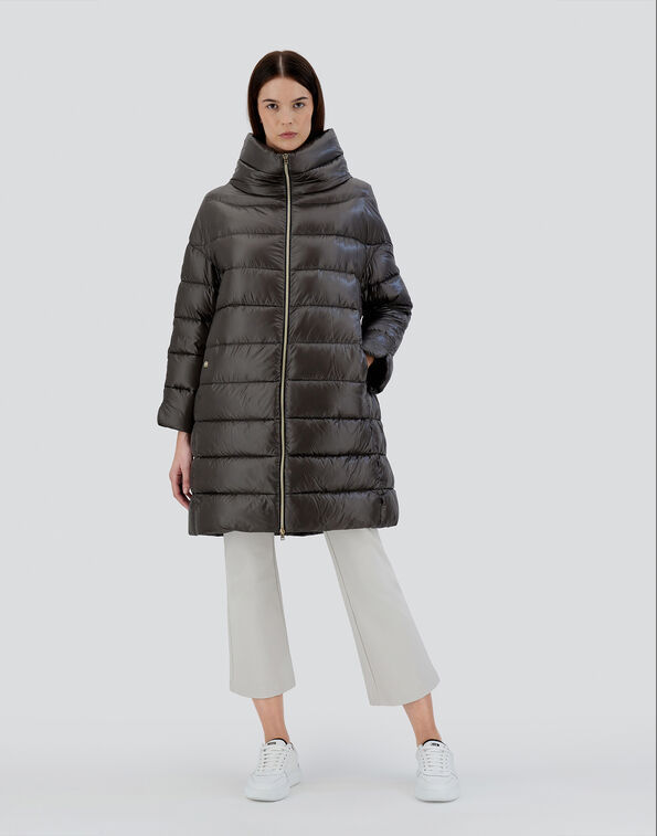 《送料無料》 HERNO PIUMINO MEDIO NYLON ULTRALIGHT MATILDE