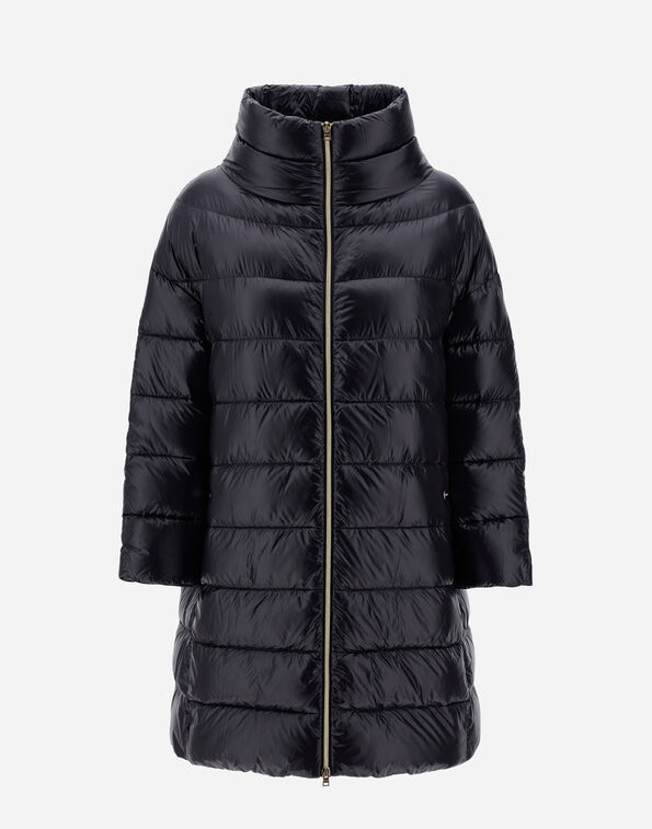 《送料無料》 HERNO PIUMINO MEDIO NYLON ULTRALIGHT MATILDE