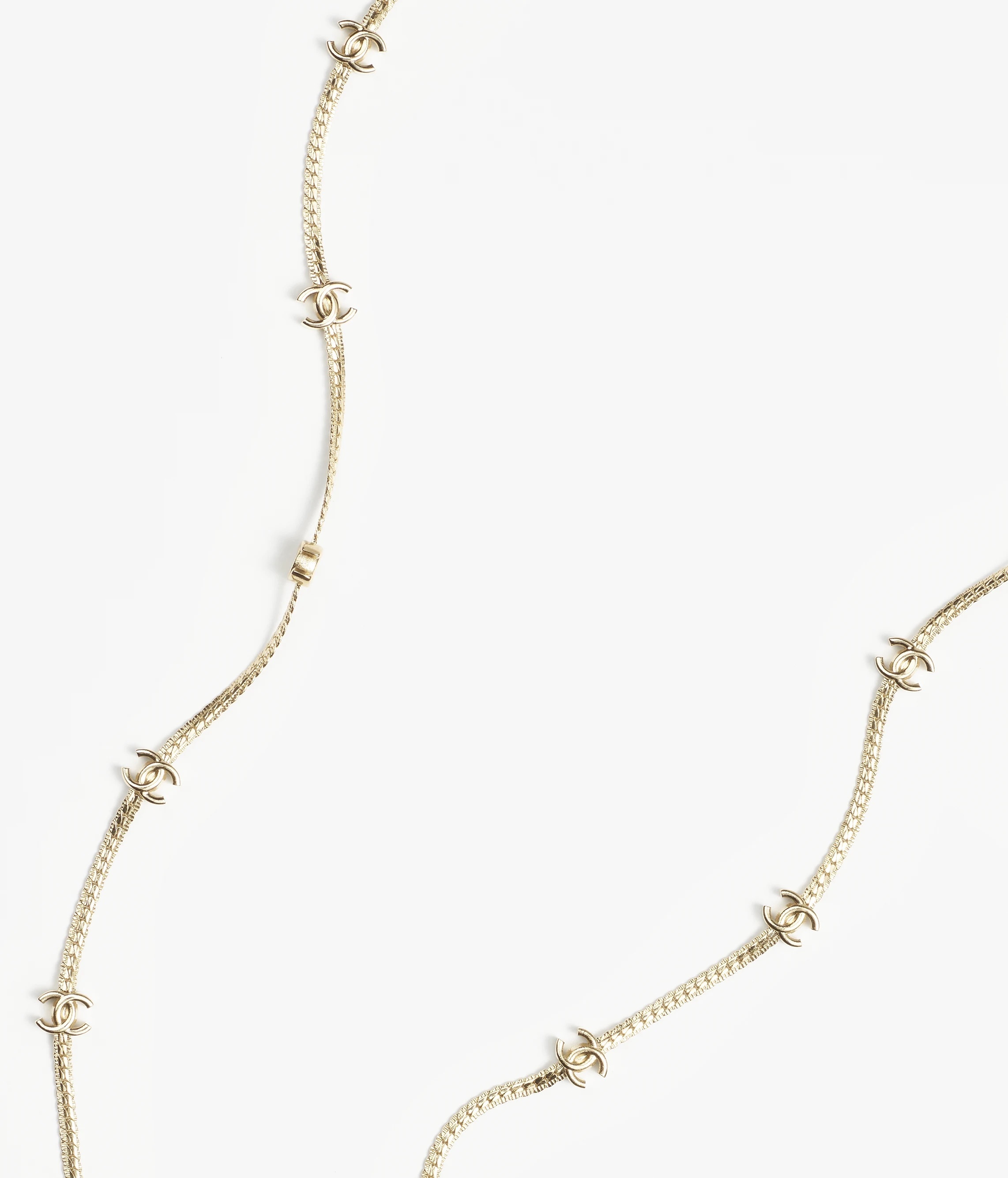 【上品なきらめき♡大人上品】CHANEL ロングネックレス おしゃれ/大人上品♪】CHANEL ロングネックレス