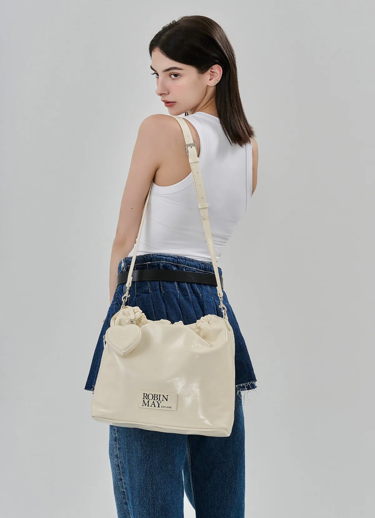 ■ROBINMAY■Queenie 肩背包(L) Queenieショルダーバッグ/送料込 ROBINMAY◇ショルダーバッグ Queenie 肩背包(L) WB127◇送料込