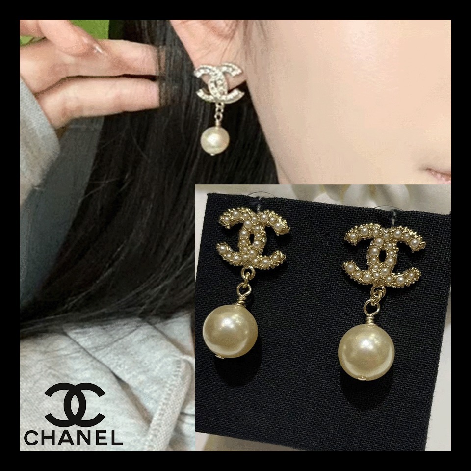 プレゼントにも♡【CHANEL】 ピアス CCロゴ パール