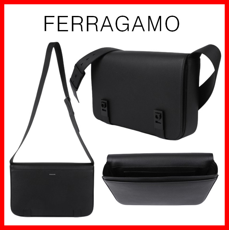 ★人気★【FERRAGAMO】★フェラガモメッセンジャーバッグ★