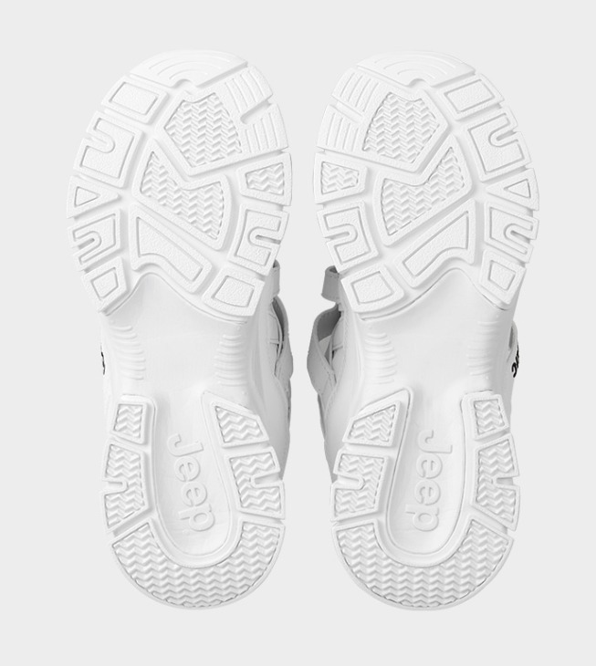 ☆韓国の人気☆【JEEP】☆TANK LAB SNEAKERS☆スニーカー