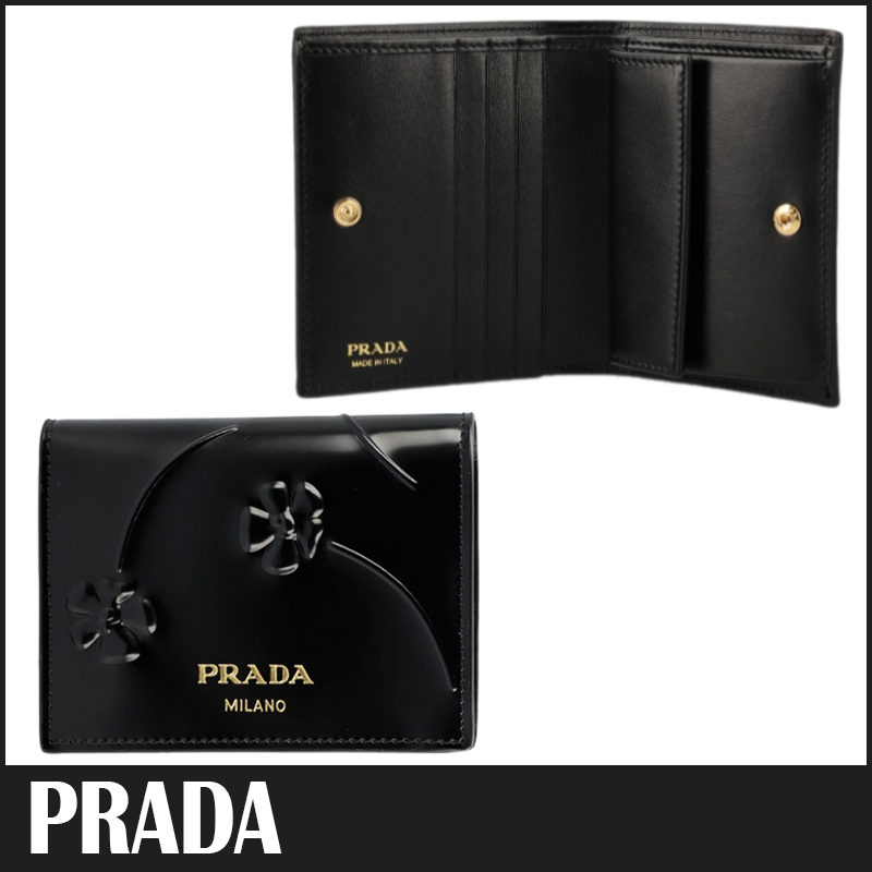 送料関税込☆PRADA ブラッシュドレザー 小銭入れ 二つ折り財布