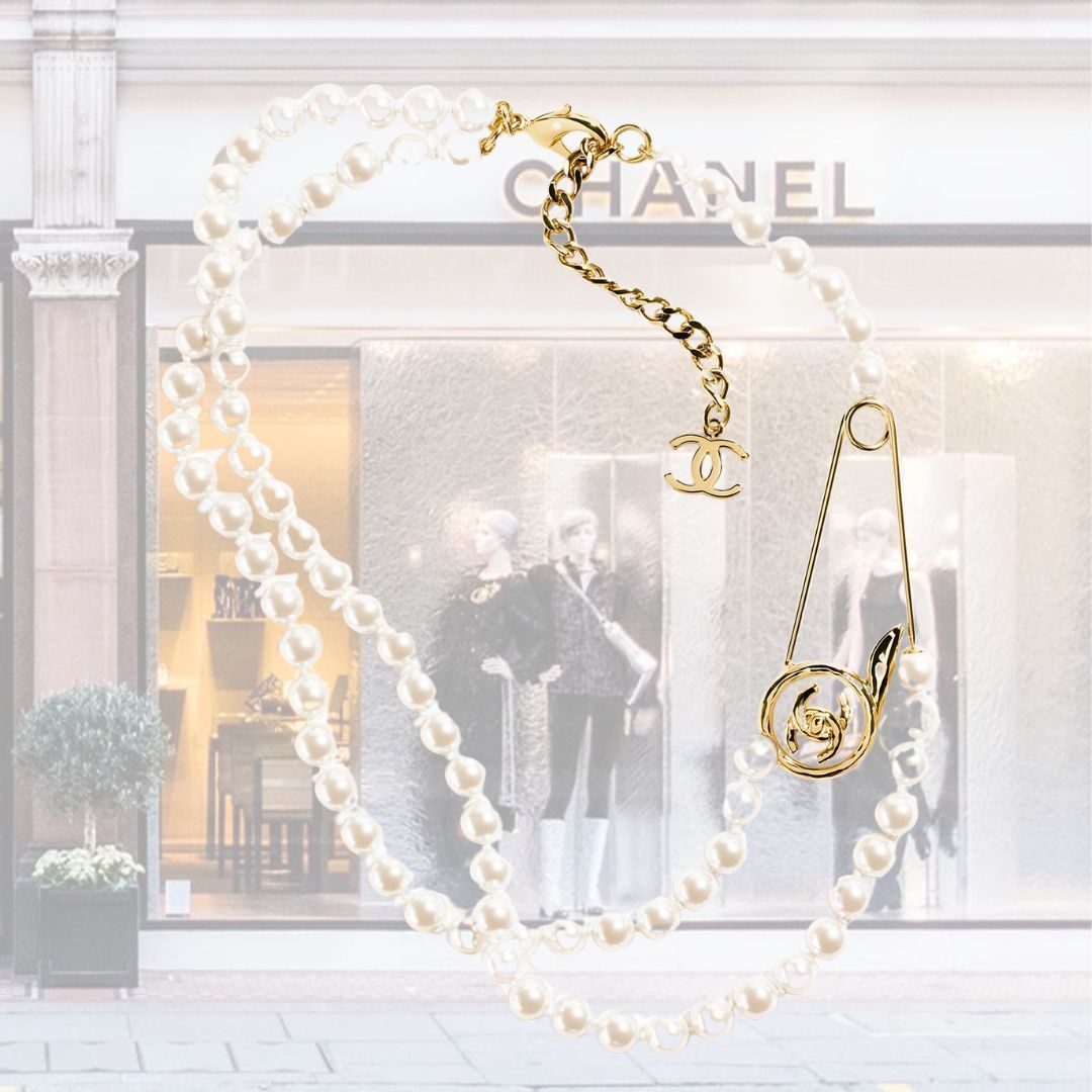 【CHANEL】ネックレス パール CCロゴ チェーン ジャケットに合う