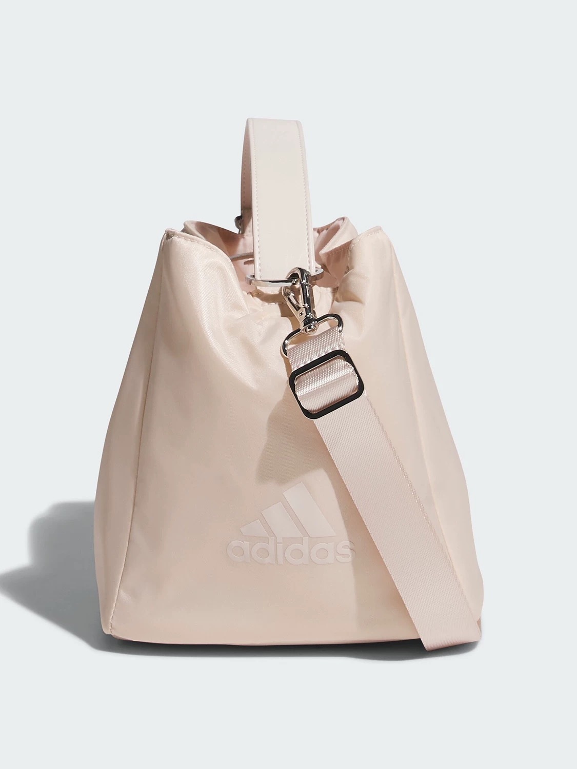adidas NEWY W LANTERN バケツ型トートバッグ ナイロン adidas NEWY W LANTERN バケツ型トートバッグ ナイロン (adidas