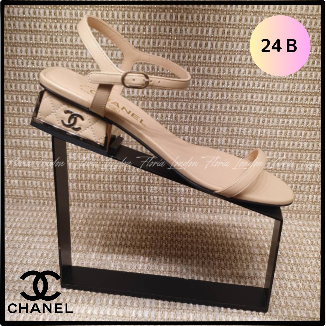 24B 新作【CHANEL】早い者勝ち！ 洗練された金ヒール サンダル
