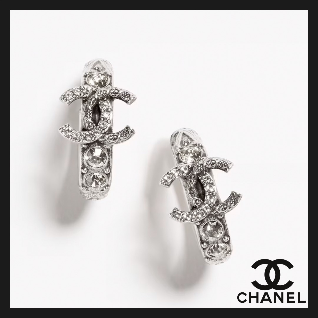 【CHANEL】フープピアス【ビジュー】
