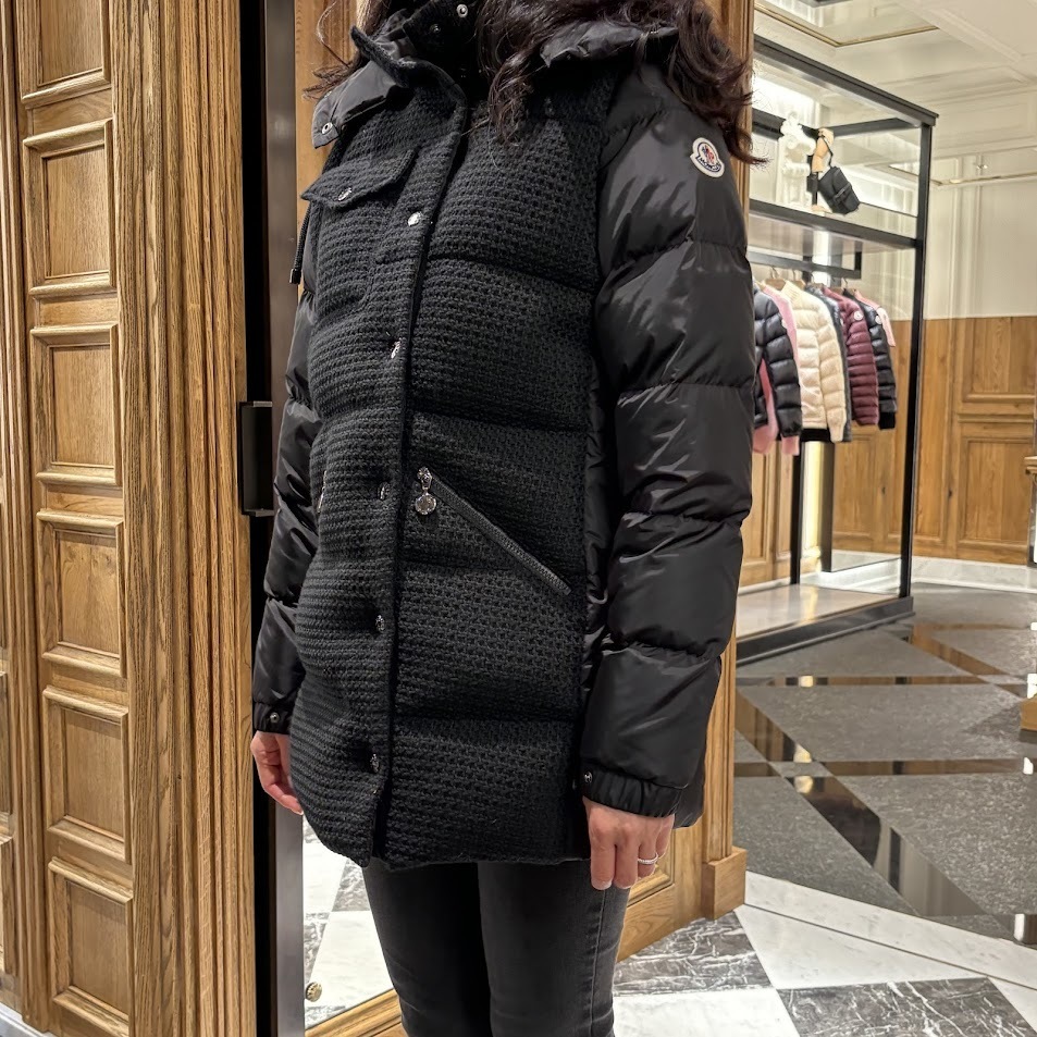 ♪直営店♪Moncler ARTIGNY ダウンジャケット